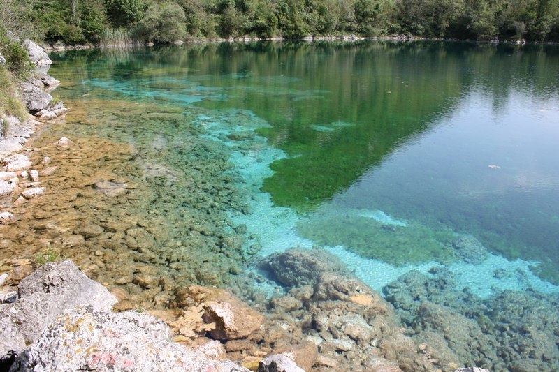 La riserva naturale lago del cornino e l''alto tagliamento